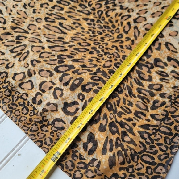 Ladies Sheer Scarf Leopard Cheetah Print Brown Beige Tan - 20" x 60" - Picture 4 of 7